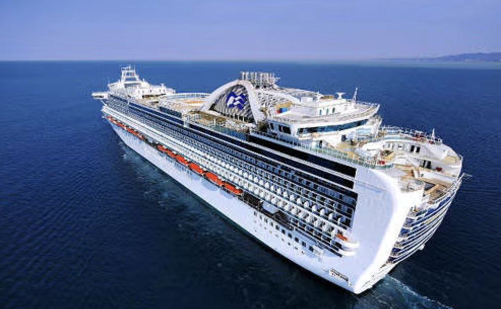 CDC Vessel Sanitation Program outbreak list showing 2026 cruise ship outbreak entries